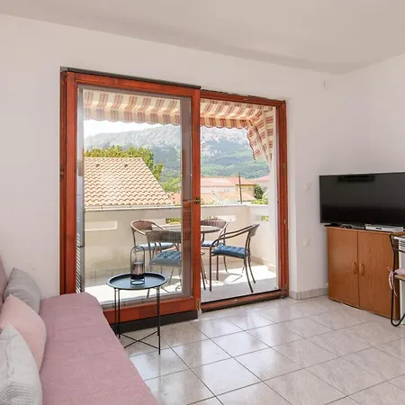 Valkovic Apartament *